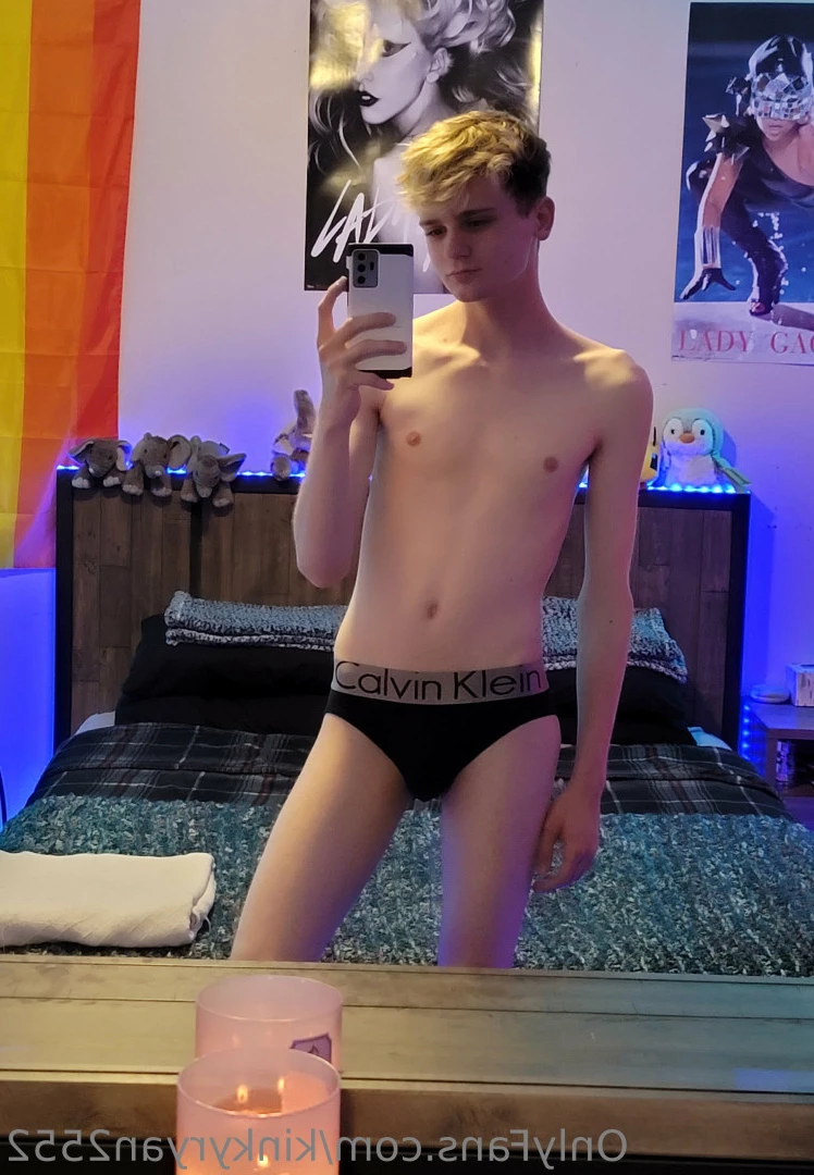 Ryan Snow❄ [ kinkyryan2552 ] Onlyfans leaked photo 9526398 on Hotleaks.tv
