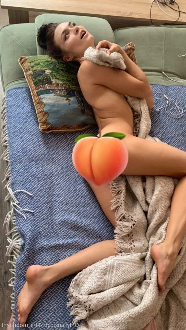 😍KiraMoonlight🌙 [ kiramoonlight ] Onlyfans leaked photo 3209177 on Hotleaks.tv