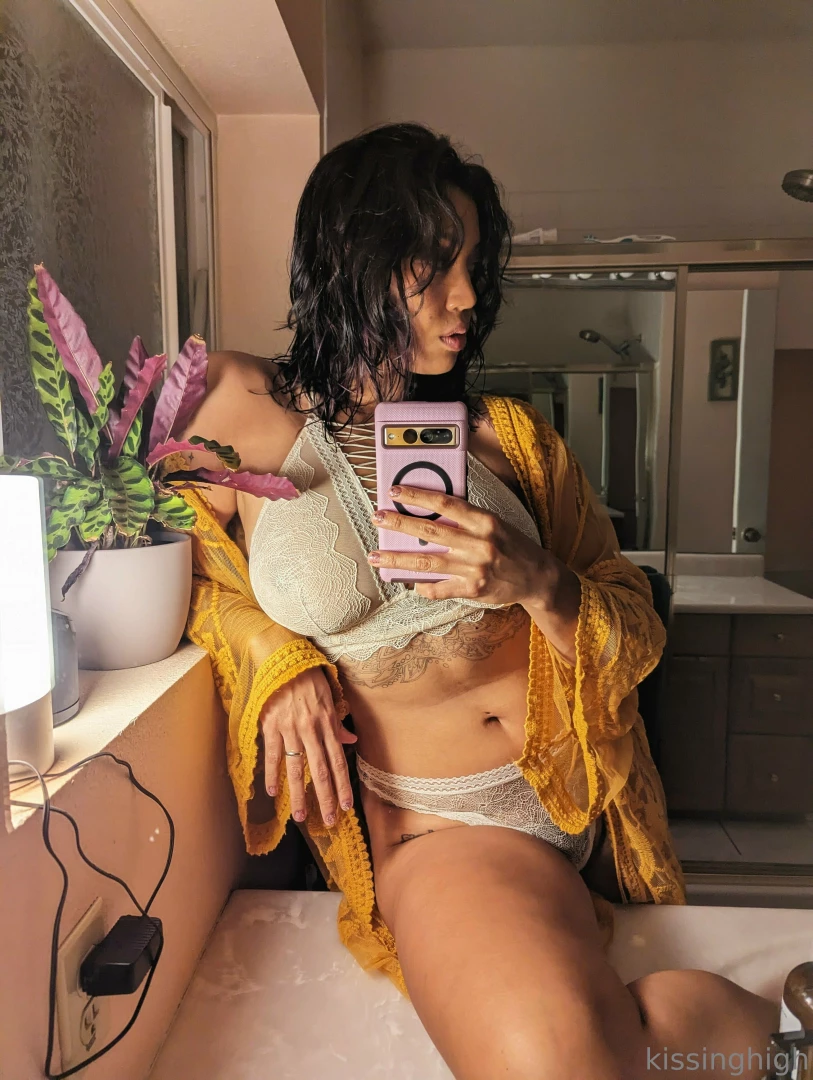 kissinghigh Onlyfans leaked photo 18474370 on Hotleaks.tv