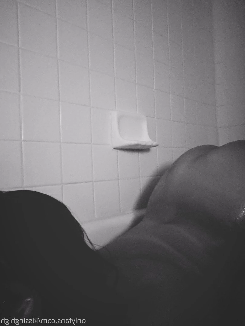 kissinghigh Onlyfans leaked photo 3207438 on Hotleaks.tv