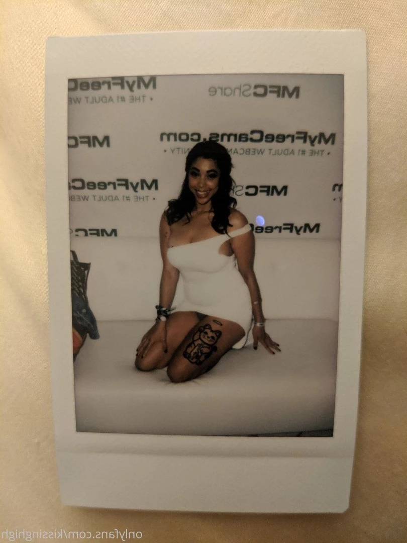 kissinghigh Onlyfans leaked photo 3210185 on Hotleaks.tv