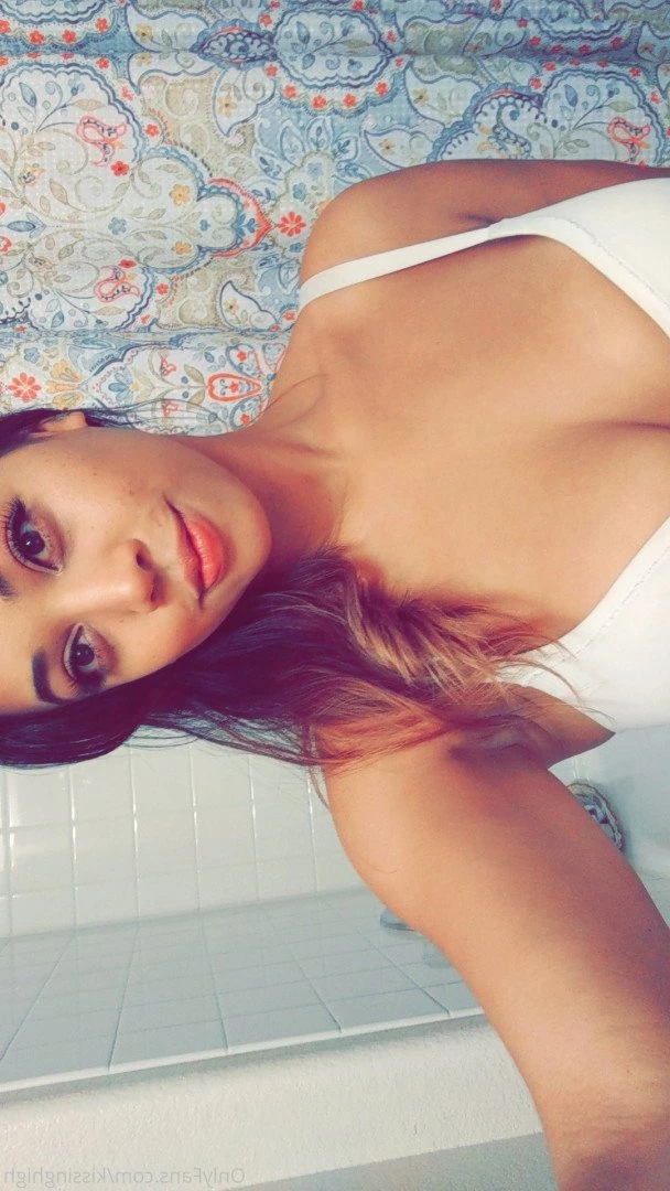 kissinghigh Onlyfans leaked photo 3212179 on Hotleaks.tv