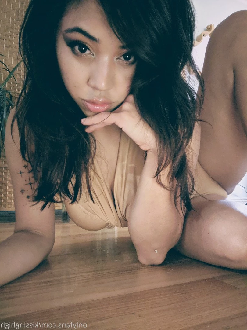 kissinghigh Onlyfans leaked photo 3215675 on Hotleaks.tv