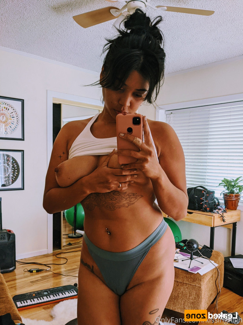 kissinghigh Onlyfans leaked photo 16734915 on Hotleaks.tv