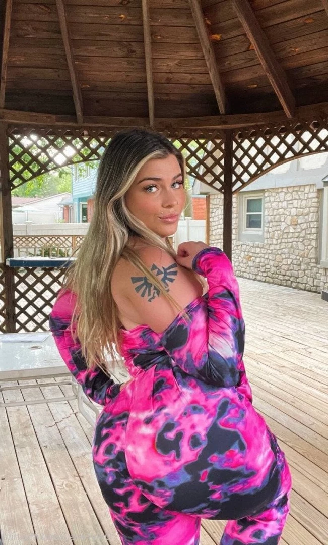 XXX Nudes on Wall 🥵 [ kittykuncensored ] Onlyfans leaked photo 3219054 on Hotleaks.tv
