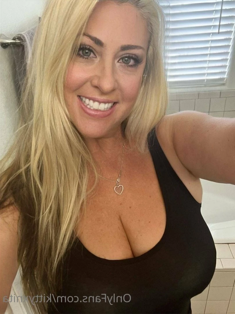 XXX Nudes on Wall 🥵 [ kittykuncensored ] Onlyfans leaked photo 3221343 on Hotleaks.tv