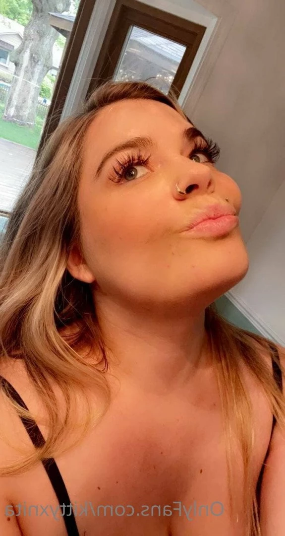 XXX Nudes on Wall 🥵 [ kittykuncensored ] Onlyfans leaked photo 3222031 on Hotleaks.tv