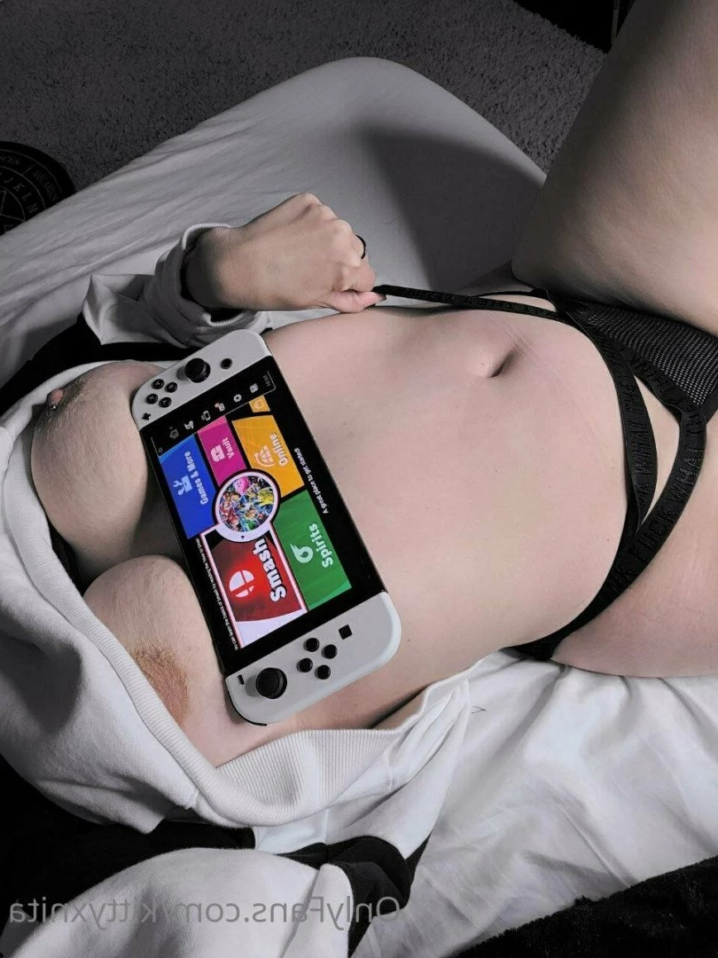 XXX Nudes on Wall 🥵 [ kittykuncensored ] Onlyfans leaked photo 3222171 on Hotleaks.tv