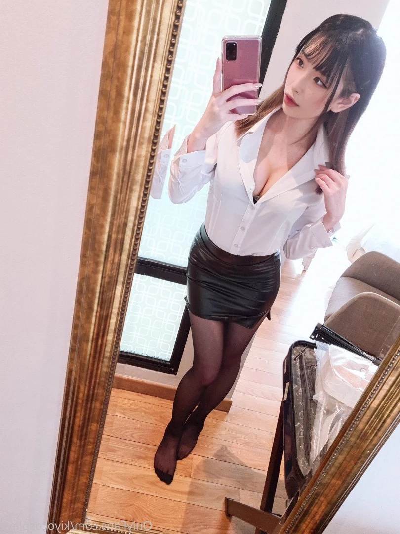 KIYO💜 [ kiyocosplay_ ] Onlyfans leaked photo 3089919 on Hotleaks.tv