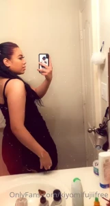 4906272