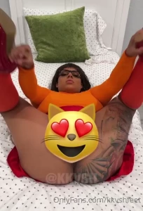 8931294