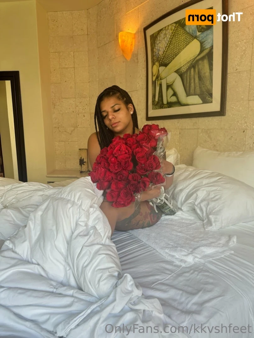 KKVSH FEET 🦶🏼 [ kkvshfeet ] Onlyfans leaked photo 11777493 on Hotleaks.tv