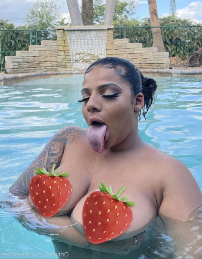KKVSH FEET 🦶🏼 [ kkvshfeet ] Onlyfans leaked photo 14708405 on Hotleaks.tv