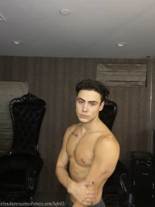 6017887