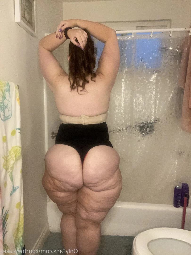 Kourtney Cakes [ kourtneycakes ] Onlyfans leaked photo 3110702 on Hotleaks.tv