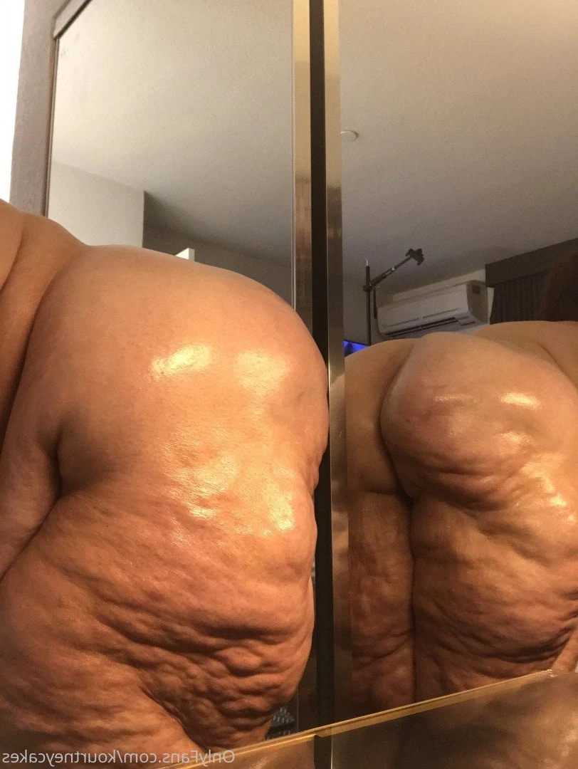 Kourtney Cakes [ kourtneycakes ] Onlyfans leaked photo 3113845 on Hotleaks.tv