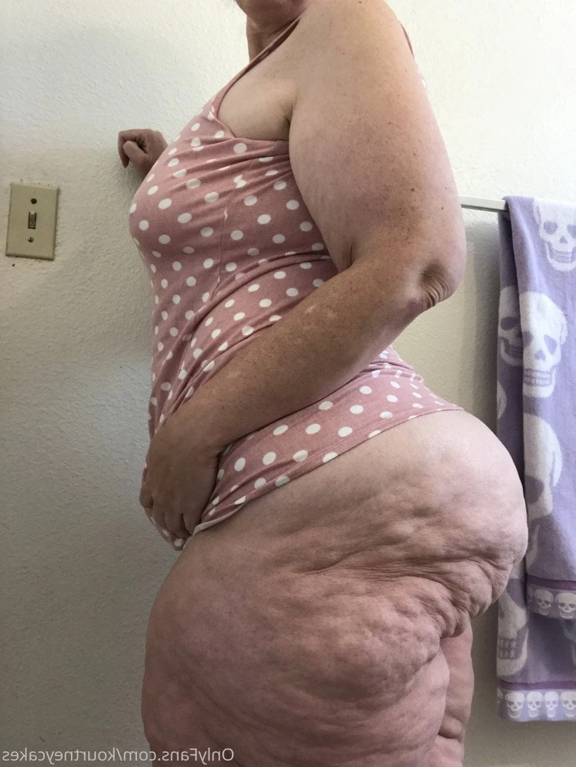 Kourtney Cakes [ kourtneycakes ] Onlyfans leaked photo 3116571 on Hotleaks.tv
