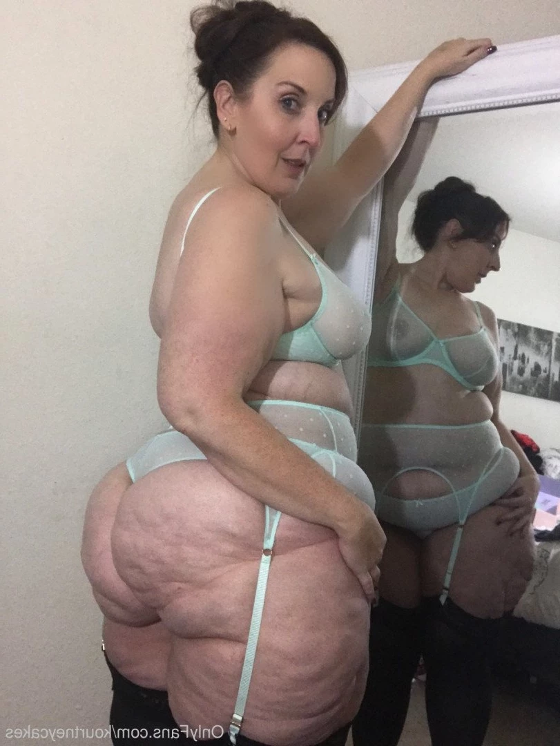 Kourtney Cakes [ kourtneycakes ] Onlyfans leaked photo 3119892 on Hotleaks.tv