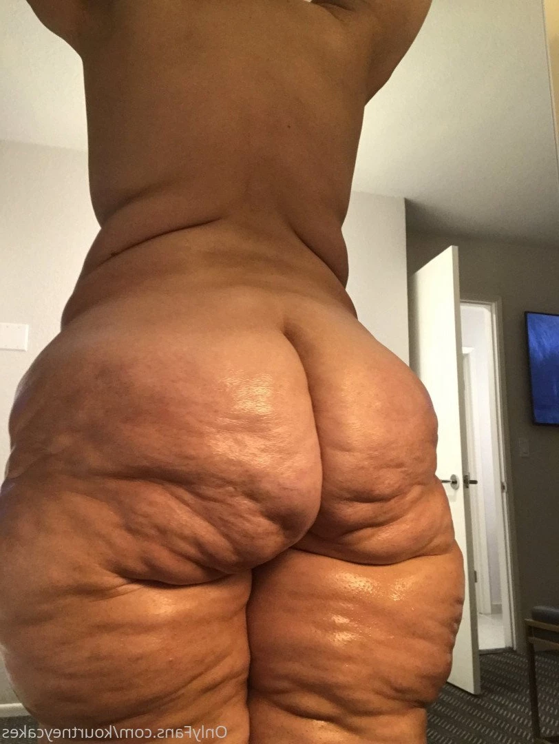 Kourtney Cakes [ kourtneycakes ] Onlyfans leaked photo 3121313 on Hotleaks.tv