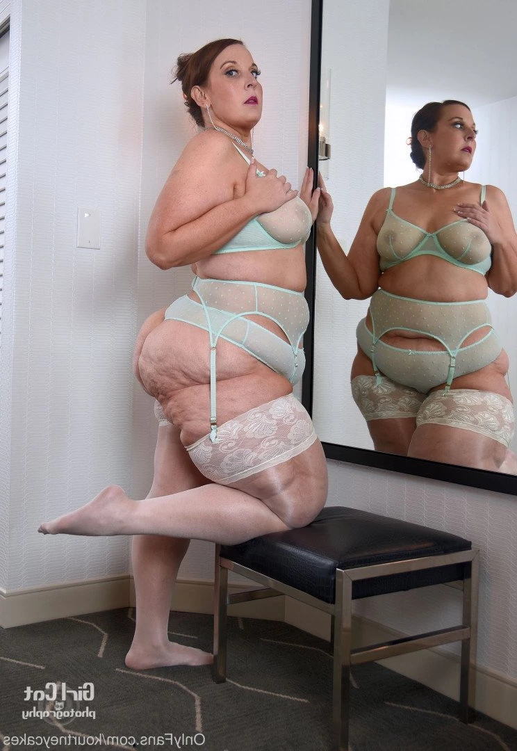 Kourtney Cakes [ kourtneycakes ] Onlyfans leaked photo 3126142 on Hotleaks.tv
