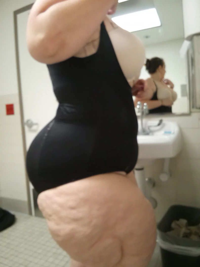 Kourtney Cakes [ kourtneycakes ] Onlyfans leaked photo 3128759 on Hotleaks.tv