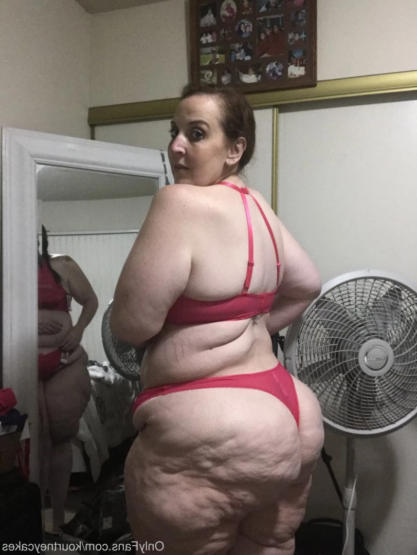 Kourtney Cakes [ kourtneycakes ] Onlyfans leaked photo 3129465 on Hotleaks.tv