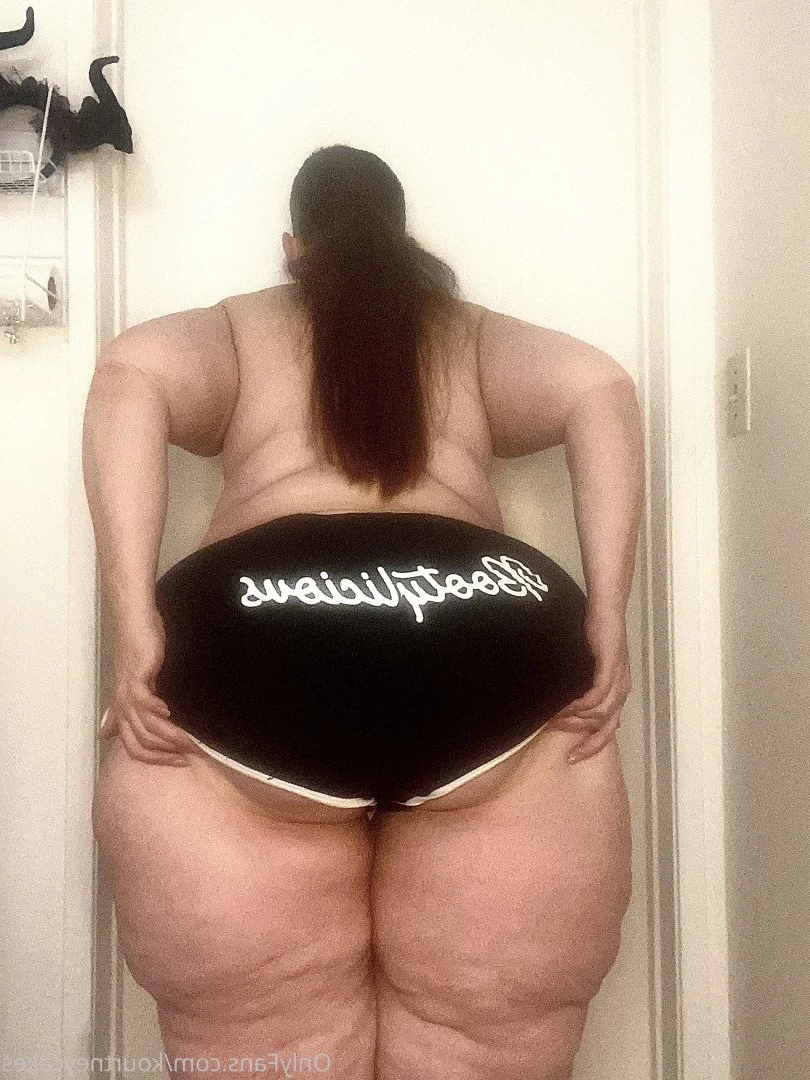 Kourtney Cakes [ kourtneycakes ] Onlyfans leaked photo 3133741 on Hotleaks.tv