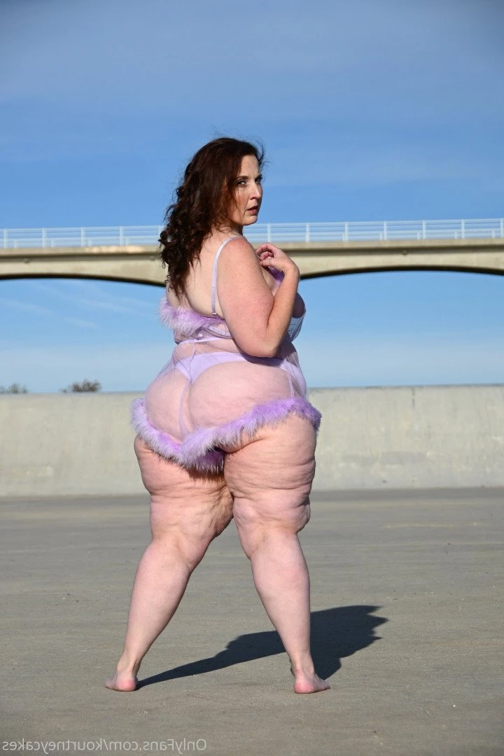 Kourtney Cakes [ kourtneycakes ] Onlyfans leaked photo 3133796 on Hotleaks.tv