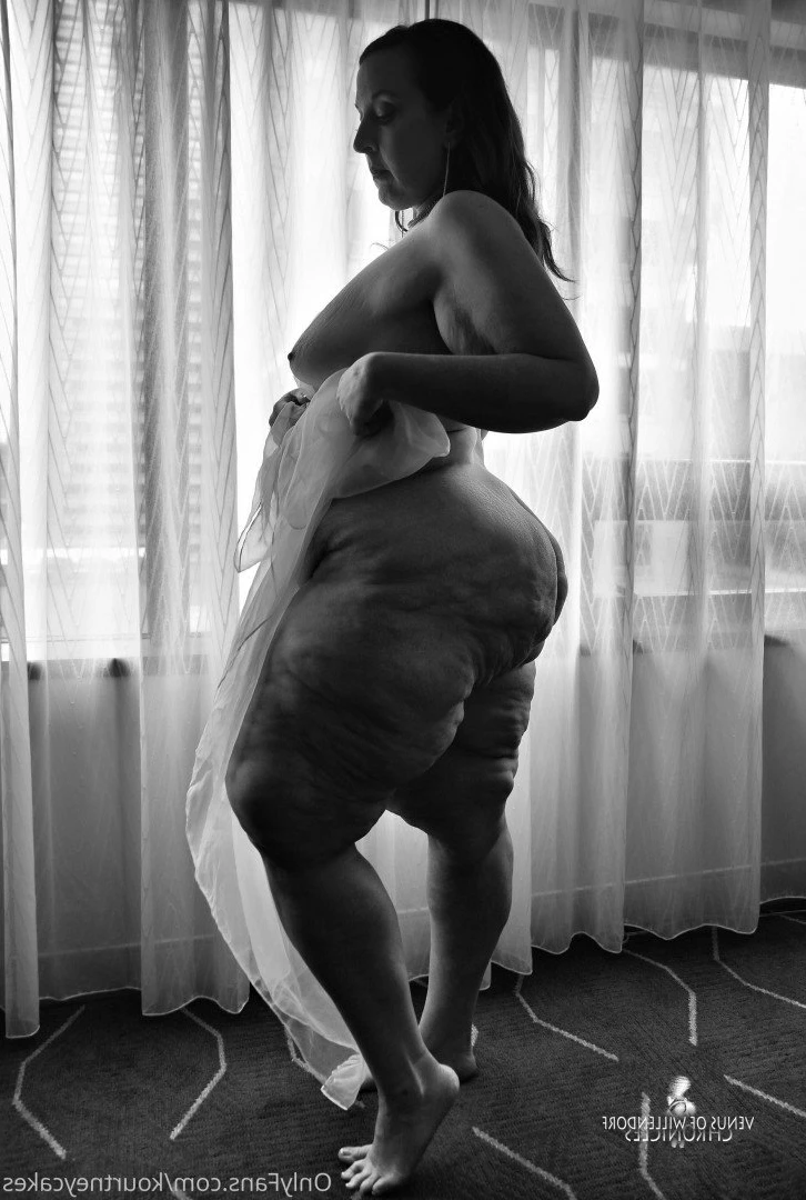 Kourtney Cakes [ kourtneycakes ] Onlyfans leaked photo 3134238 on Hotleaks.tv