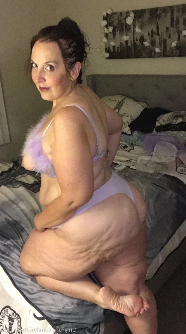 Kourtney Cakes [ kourtneycakes ] Onlyfans leaked photo 3138448 on Hotleaks.tv