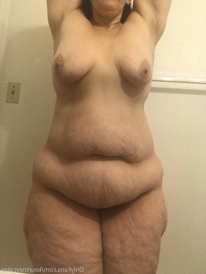 Kourtney Cakes [ kourtneycakes ] Onlyfans leaked photo 3138605 on Hotleaks.tv