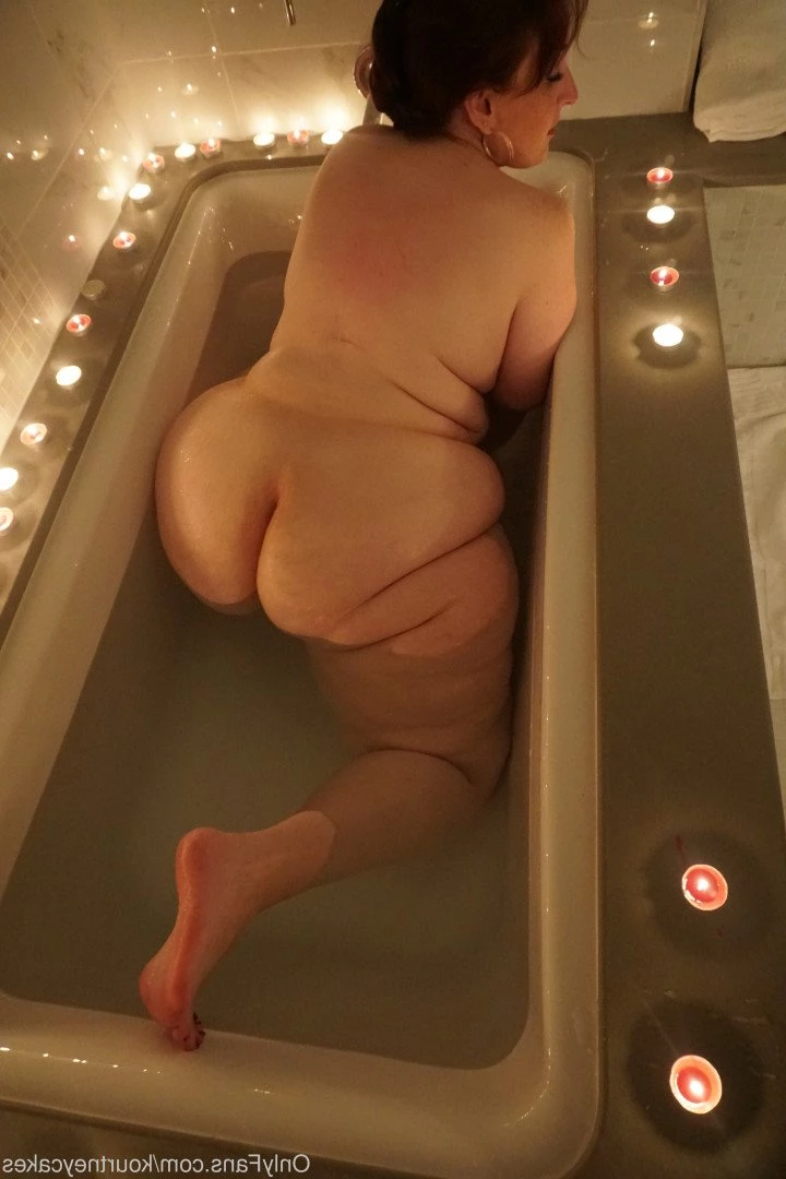 Kourtney Cakes [ kourtneycakes ] Onlyfans leaked photo 3140063 on Hotleaks.tv