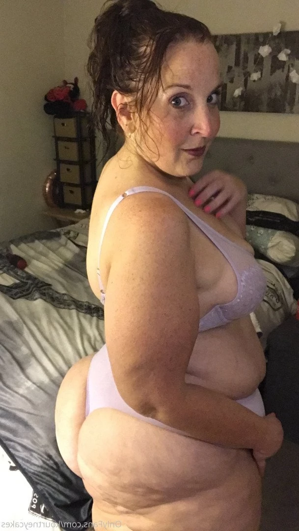 Kourtney Cakes [ kourtneycakes ] Onlyfans leaked photo 3143243 on Hotleaks.tv