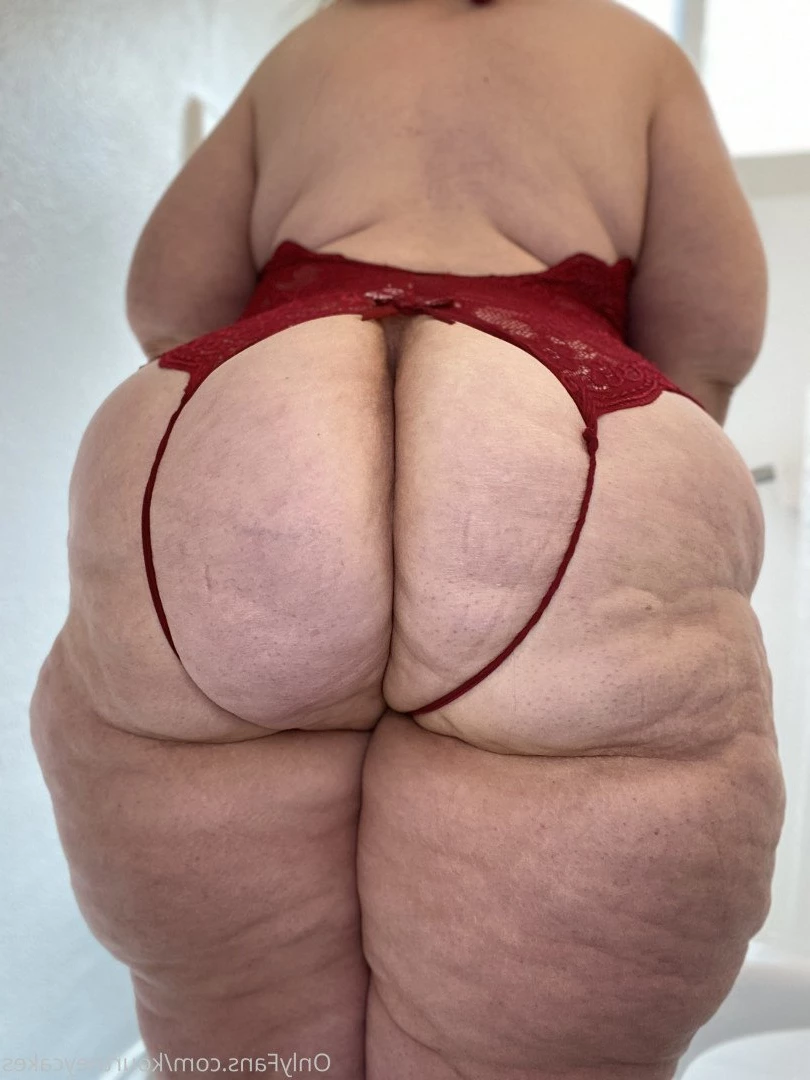 Kourtney Cakes [ kourtneycakes ] Onlyfans leaked photo 3148096 on Hotleaks.tv
