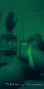18301528