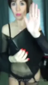 10619023