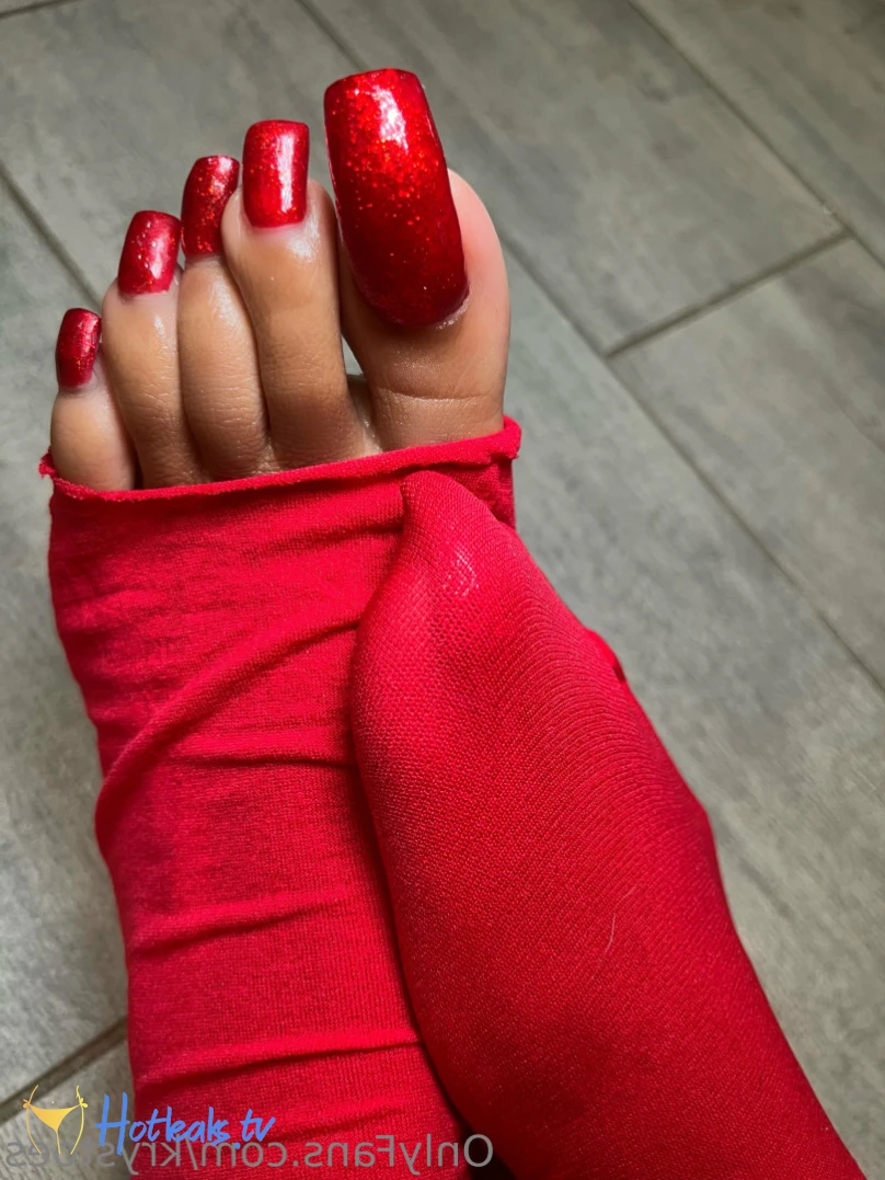 Krys 🦶🏽 9393282