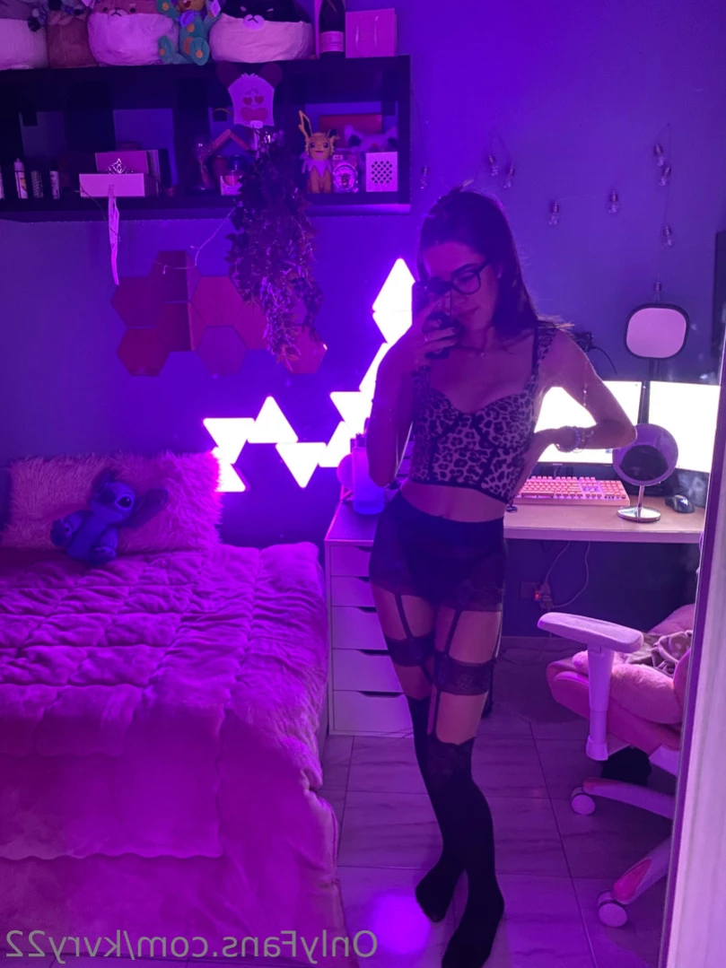 Kvry [ kvry22 ] Onlyfans leaked photo 14747987 on Hotleaks.tv