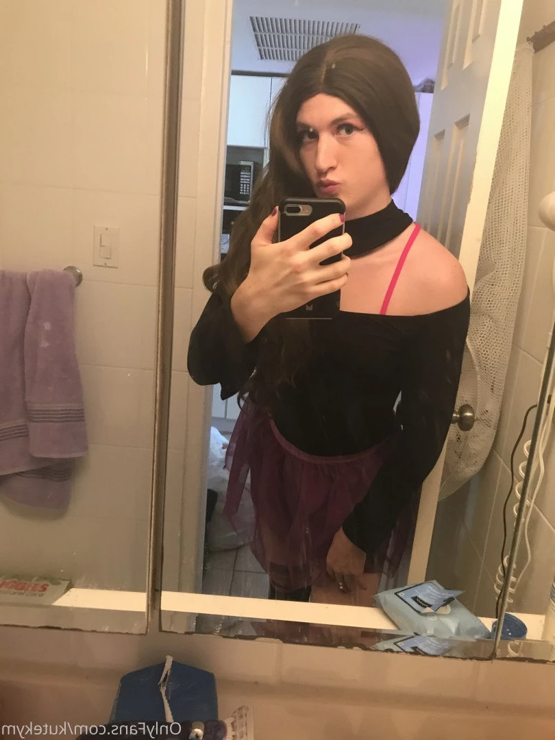 Kymmy Harper (VIP) [ kymmyharper ] Onlyfans leaked photo 3207159 on Hotleaks.tv