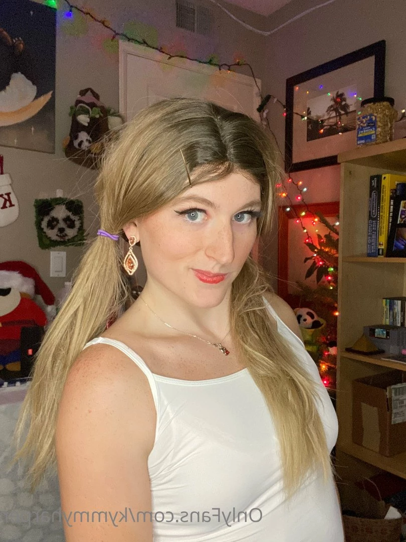Kymmy Harper (VIP) [ kymmyharper ] Onlyfans leaked photo 3207726 on Hotleaks.tv