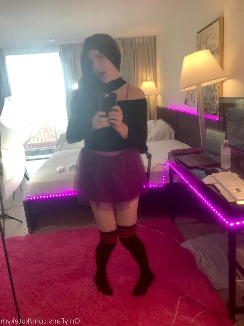 Kymmy Harper (VIP) [ kymmyharper ] Onlyfans leaked photo 3214972 on Hotleaks.tv