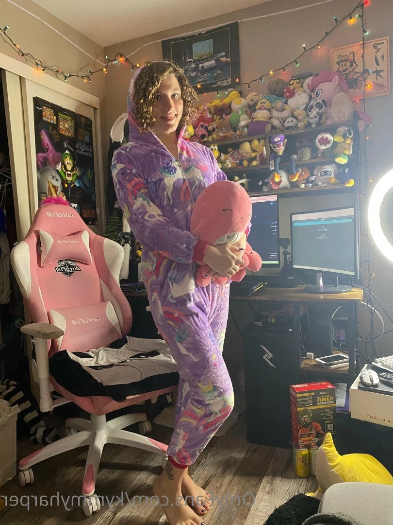 Kymmy Harper (VIP) [ kymmyharper ] Onlyfans leaked photo 3239506 on Hotleaks.tv
