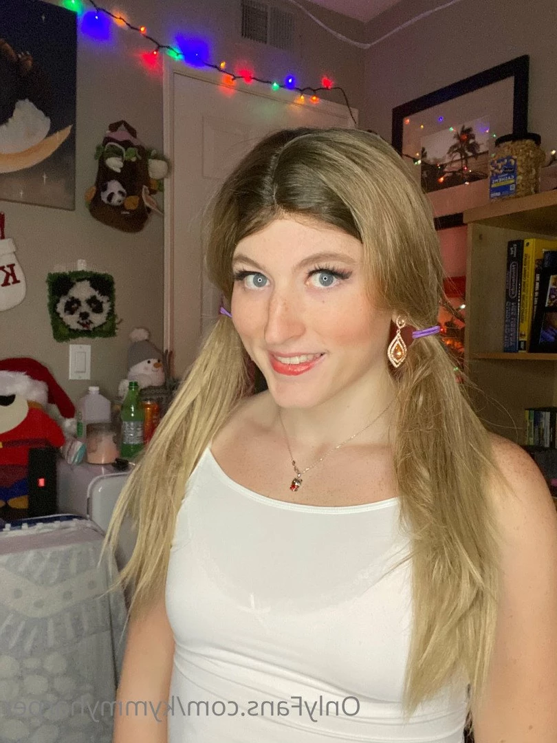 Kymmy Harper (VIP) [ kymmyharper ] Onlyfans leaked photo 3252405 on Hotleaks.tv