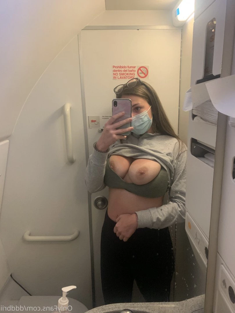 daddy’s naughty girl [ dddbrii ] Onlyfans leaked photo 308465 on Hotleaks.tv