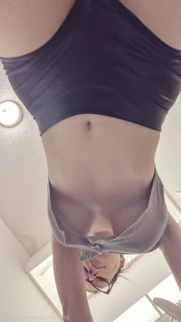Lacie - Redhead in Bed [ lacielaplante ] Onlyfans leaked photo 14760702 on Hotleaks.tv