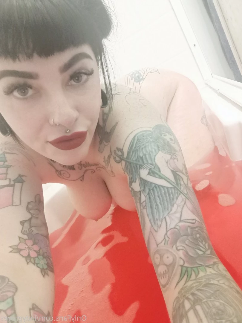ladygraves Onlyfans leaked photo 3189329 on Hotleaks.tv