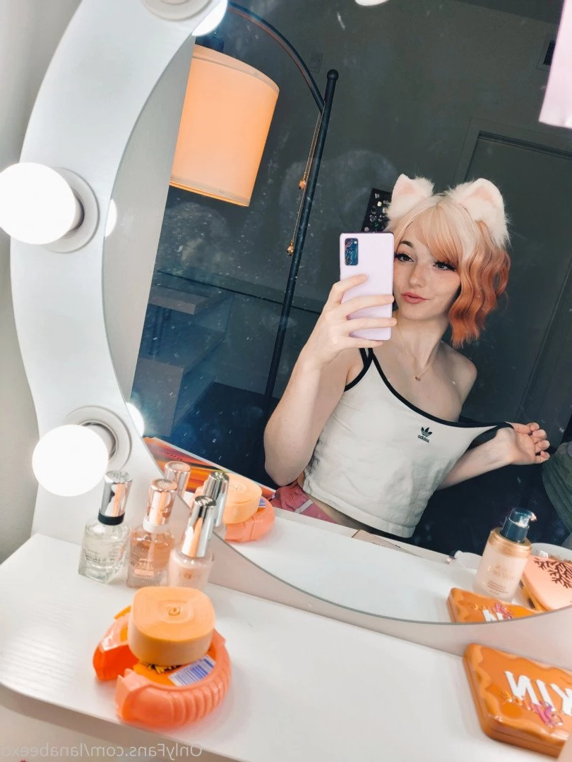 Lana Bee 🐶 (they/them) [ lanabeexo ] Onlyfans leaked photo 3237527 on Hotleaks.tv