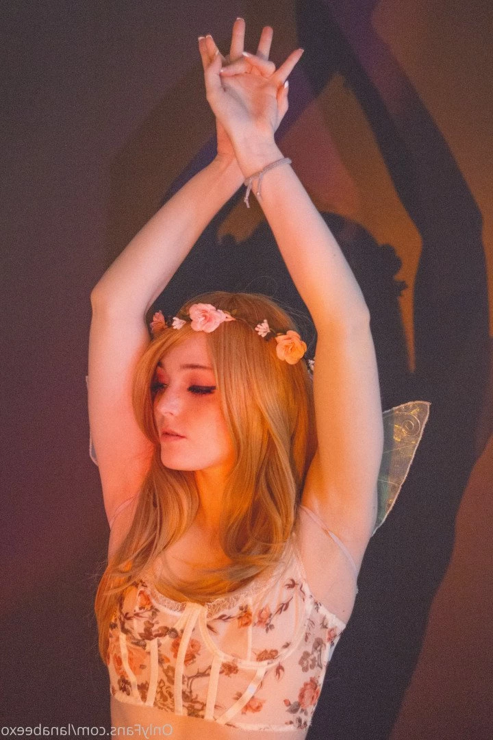 Lana Bee 🐶 (they/them) [ lanabeexo ] Onlyfans leaked photo 3238394 on Hotleaks.tv