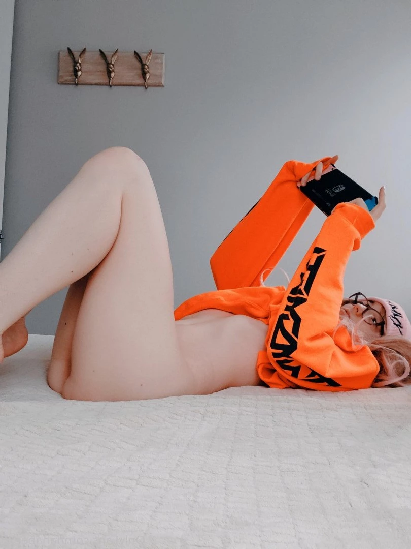 Lana Bee 🐶 (they/them) [ lanabeexo ] Onlyfans leaked photo 3239323 on Hotleaks.tv