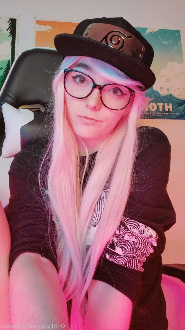Lana Bee 🐶 (they/them) [ lanabeexo ] Onlyfans leaked photo 3241902 on Hotleaks.tv